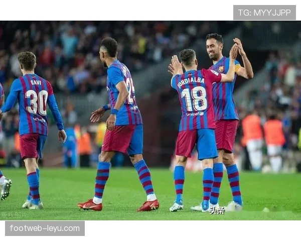 中国足球迎战魔鬼赛程,状态回暖成焦点 中国足球迎战魔鬼赛程,状态回暖成焦点