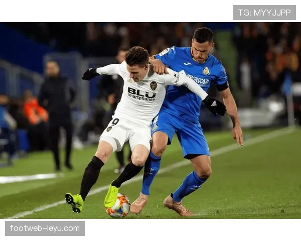 塞尔塔火力全开，西甲赛季表现引人瞩目