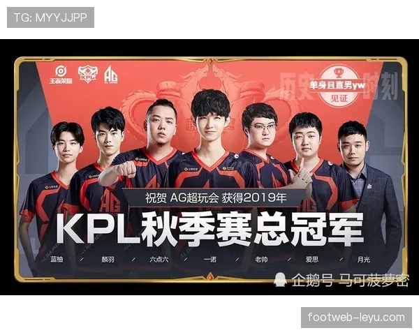 《广州队》纪录片重磅发布,揭秘荣耀背后的奋斗与坚守 《广州队》纪录片重磅发布,揭秘荣耀背后的奋斗与坚守